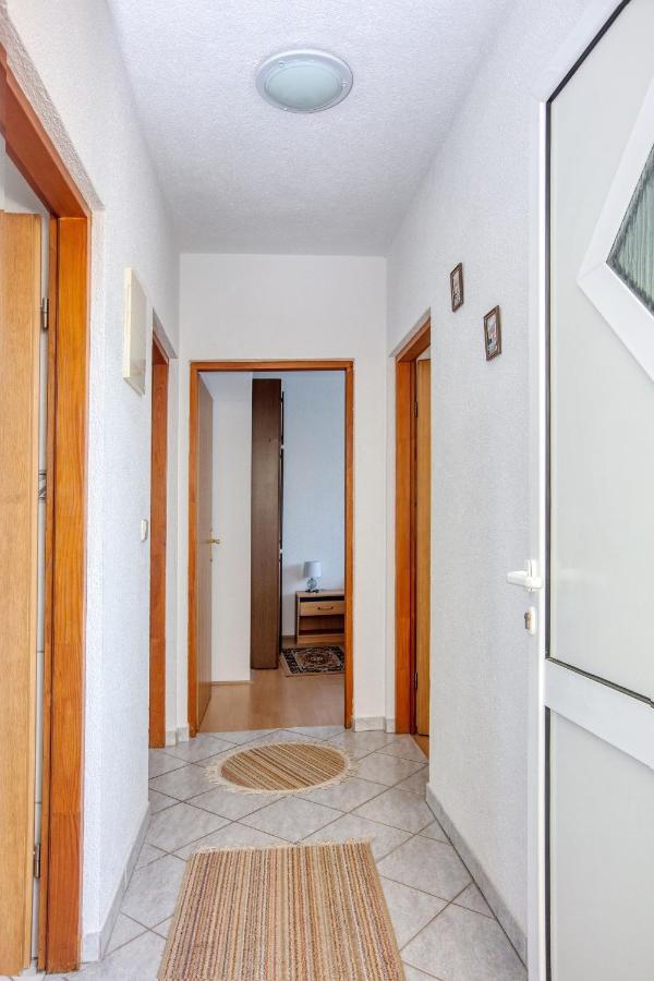 Apartments With A Parking Space Zablace, Sibenik - 4219 Exterior photo
